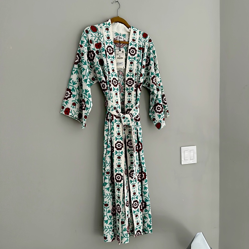 BRAND NEW super cool ZARA cover/ limited edition